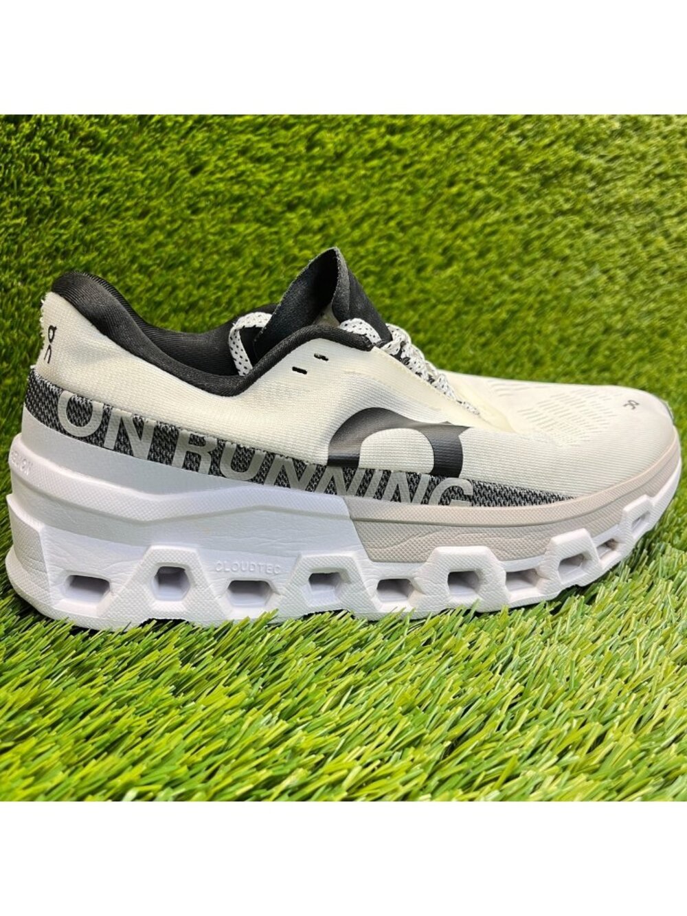 On Cloudmonster 2 Womens Size 8 White Black Athletic Running Shoes Sneakers